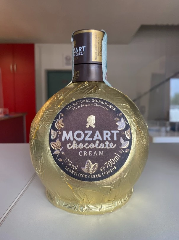 Foto Liquore Mozart Gold Chocolate Cream 17% 70cl Mozart richiamato