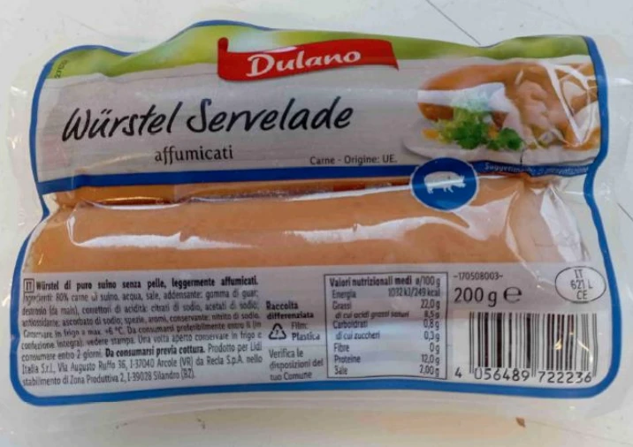 Würstel Servelade affumicati