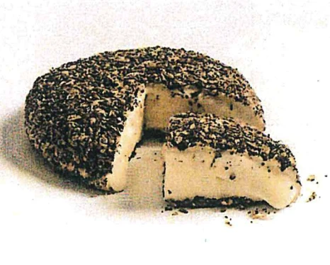 FORMAGGIO A PASTA MOLLE, LATTE CRUDO, AFFINATO CON SPEZIE